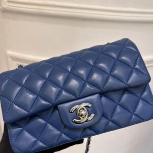Pre-owned BJ1109905014 CHANEL CF Mini Blue Calfskin Shouder Bag