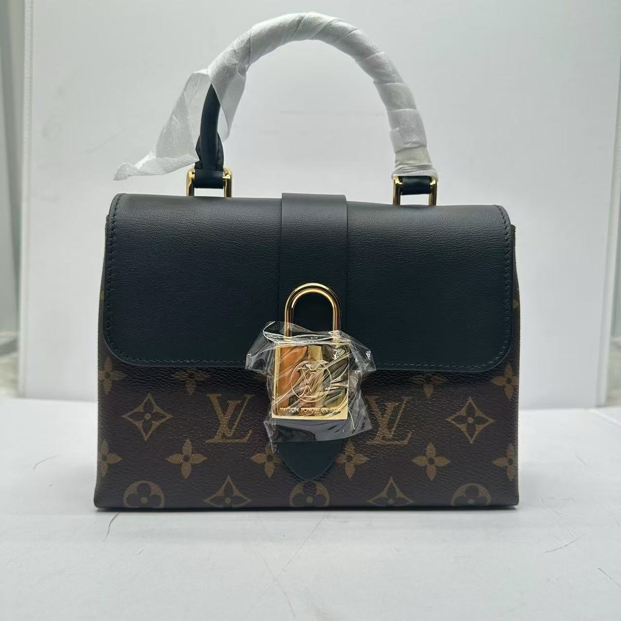 Pre-owned BJ1109905011 Louis Vuitton Monogram Canvas Shoulder Bag