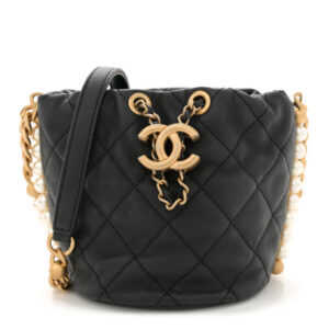 Pre-owned Chanel Calfskin Quilted Pearl Mini About Pearls Drawstring Bucket Bag Black