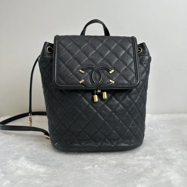 Pre-owned Chanel Vanity Case Black Gold Cowhide Backpack Handbag